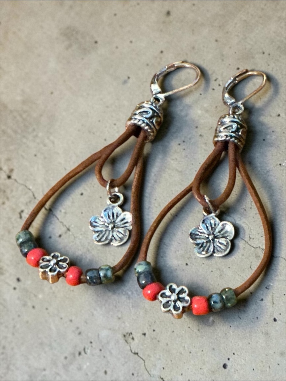 Boho Floral Beaded Teardrop Earrings Western Hippie Style NWT